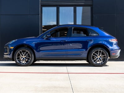 2025 Porsche Macan Macan