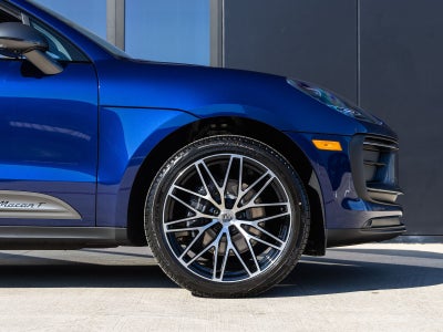 2026 Porsche Macan Macan T