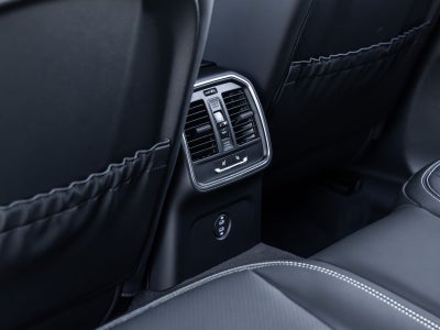 2026 Porsche Macan Macan T