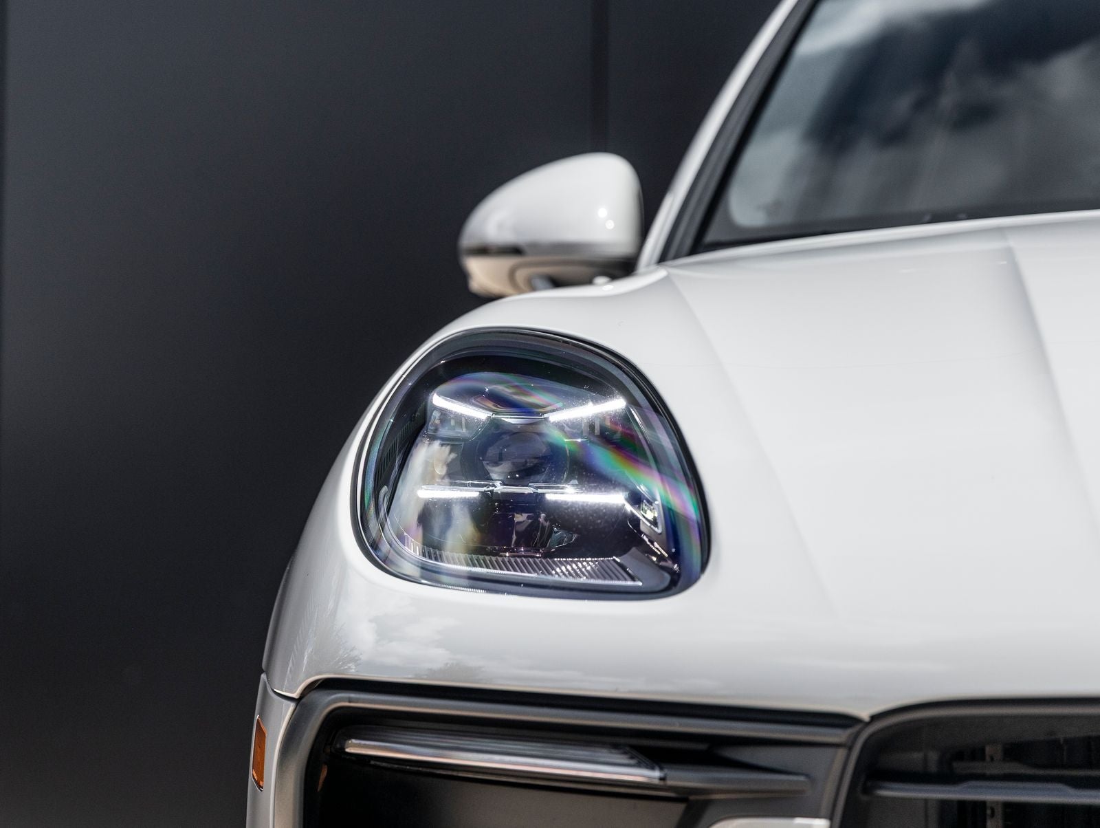 2024 Porsche Macan Macan (MY24)