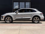 2024 Porsche Macan Macan (MY24)