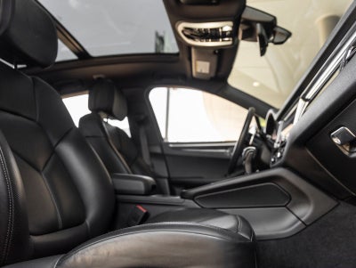 2024 Porsche Macan Macan (MY24)