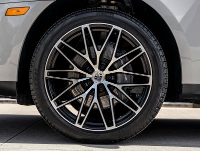 2025 Porsche Macan AWD