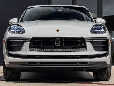 2026 Porsche Macan Macan