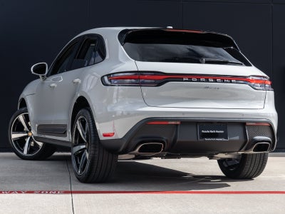 2026 Porsche Macan Macan