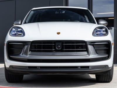 2023 Porsche Macan T