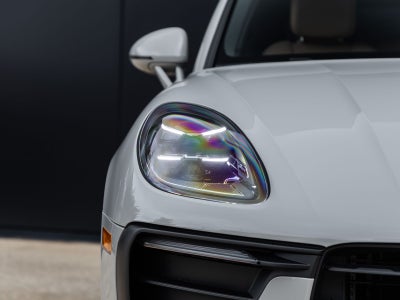 2023 Porsche Macan Base