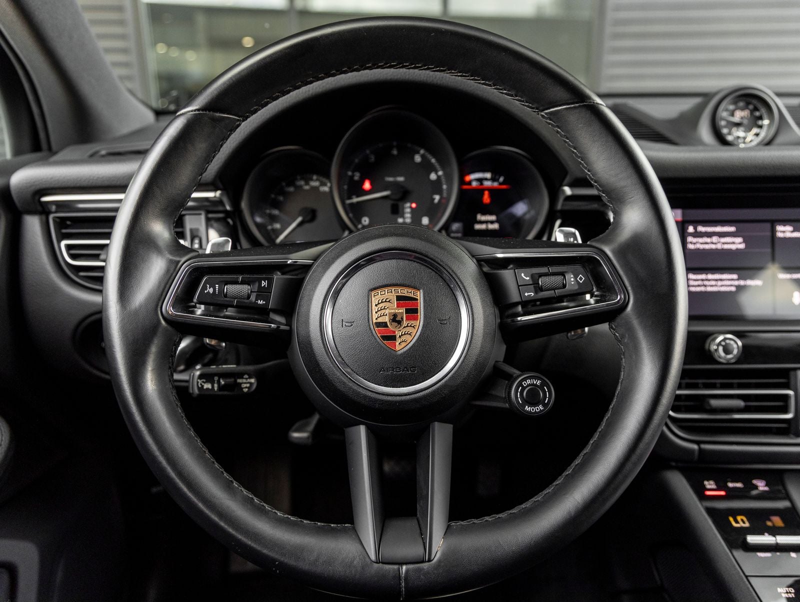 2023 Porsche Macan Macan