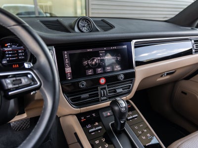 2024 Porsche Macan Macan