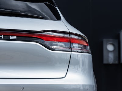2025 Porsche Macan Macan