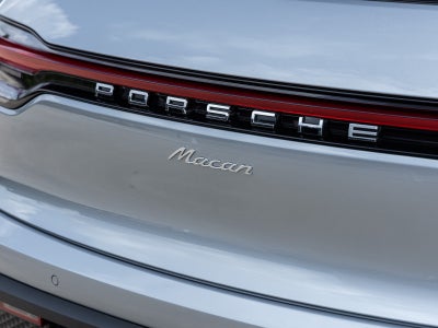 2025 Porsche Macan Macan