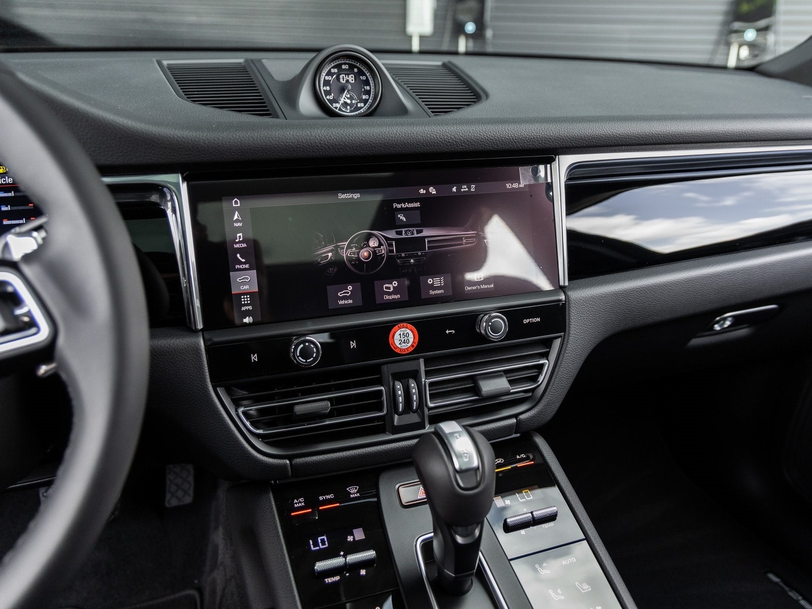 2025 Porsche Macan Macan