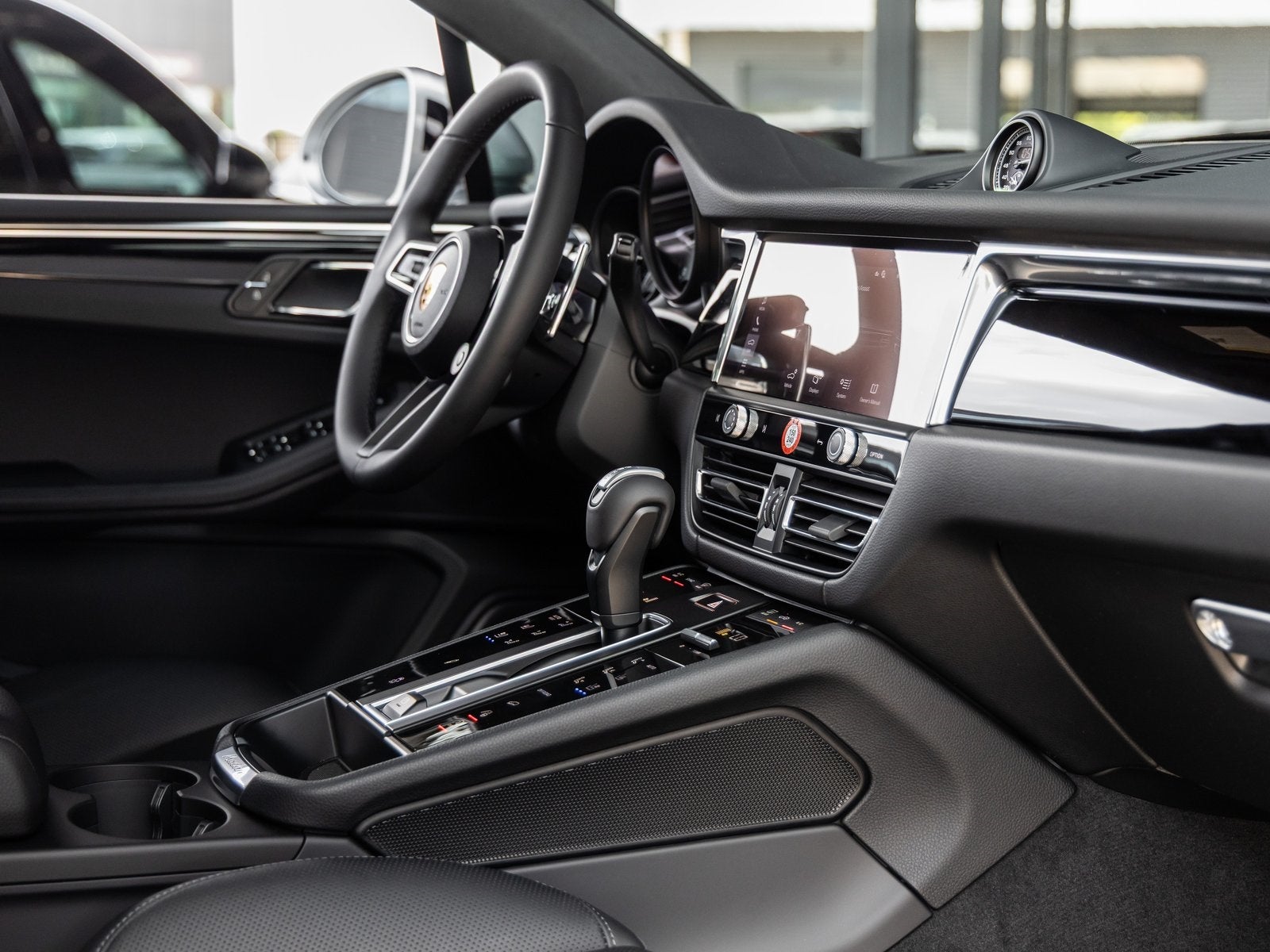 2025 Porsche Macan Macan