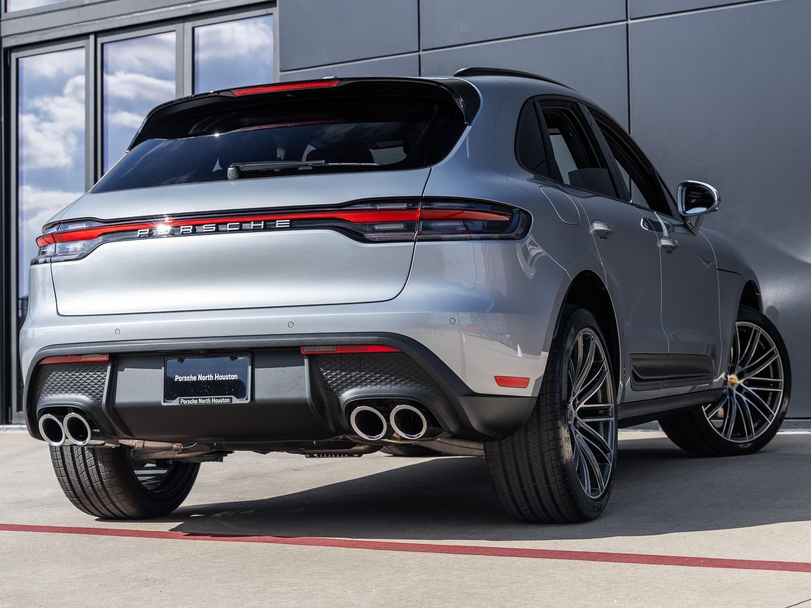 2026 Porsche Macan Macan