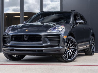 2026 Porsche Macan Macan