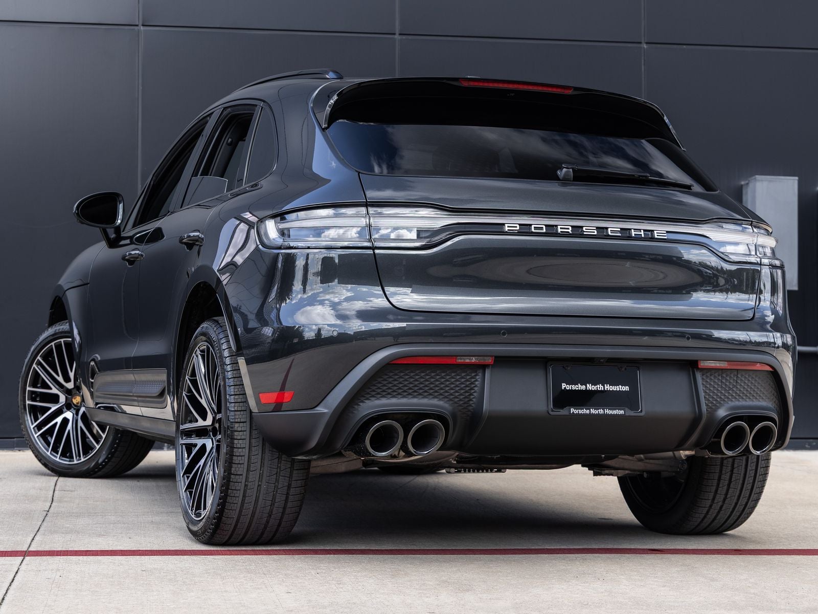 2026 Porsche Macan Macan