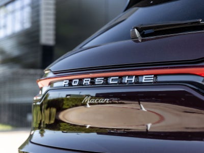 2026 Porsche Macan Macan