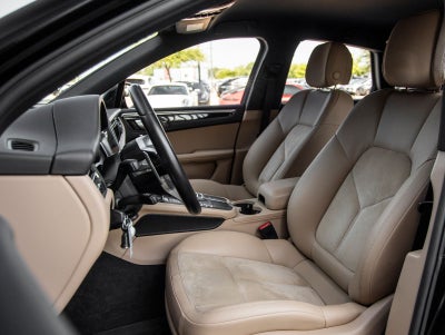 2020 Porsche Macan AWD