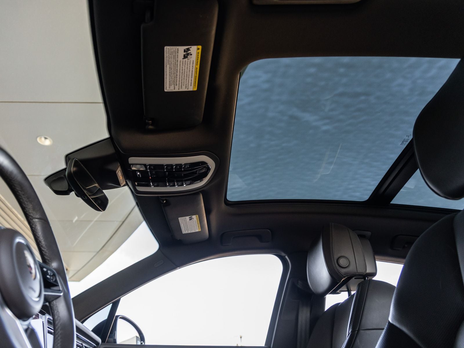 2021 Porsche Macan Macan