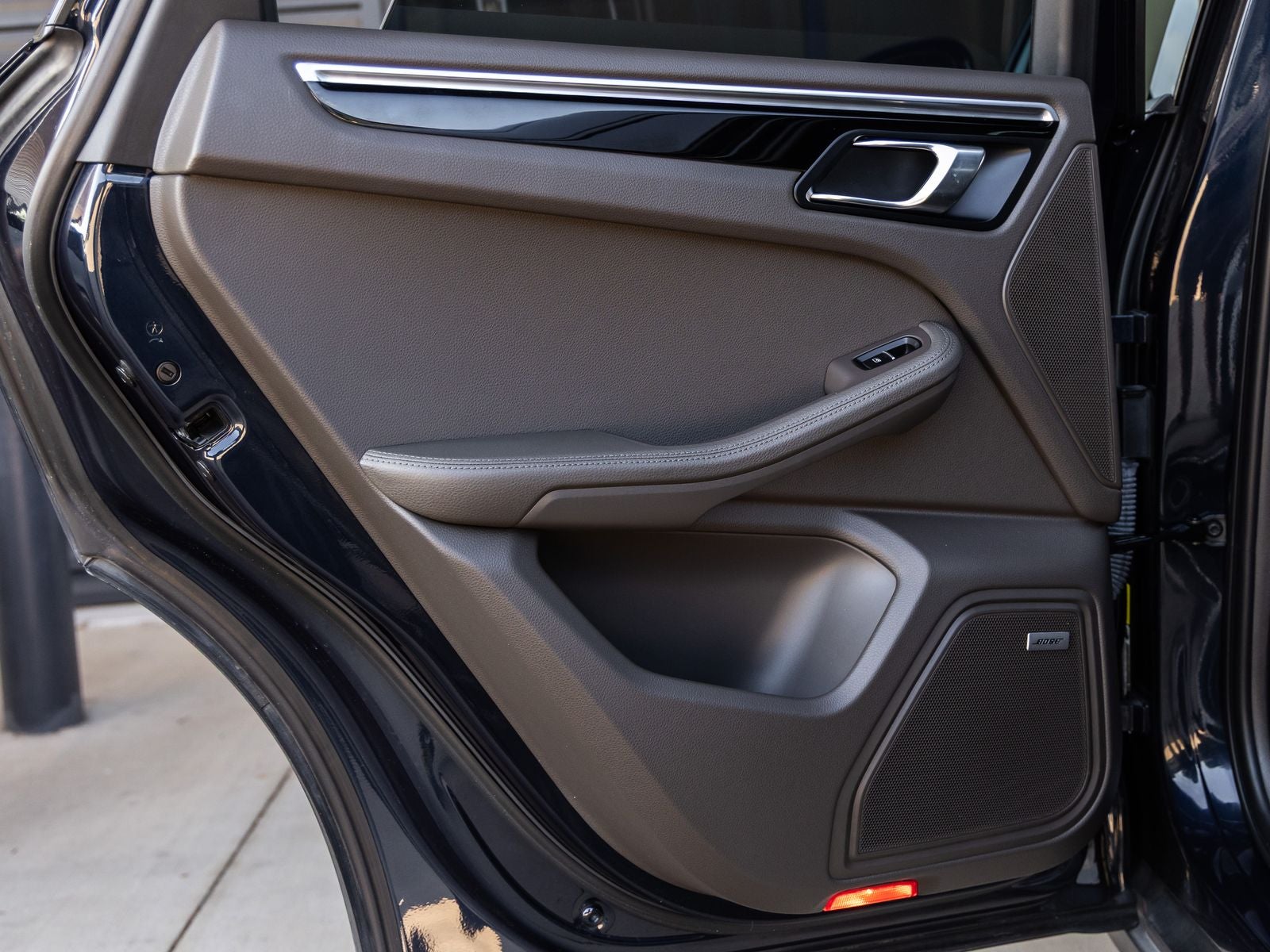 2021 Porsche Macan Macan