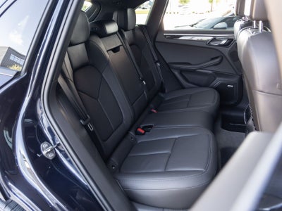 2021 Porsche Macan Macan