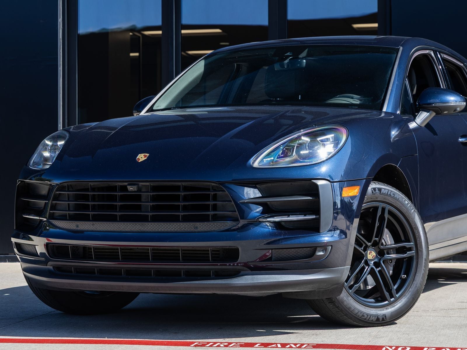 2021 Porsche Macan Macan
