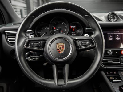 2024 Porsche Macan Macan (MY24)