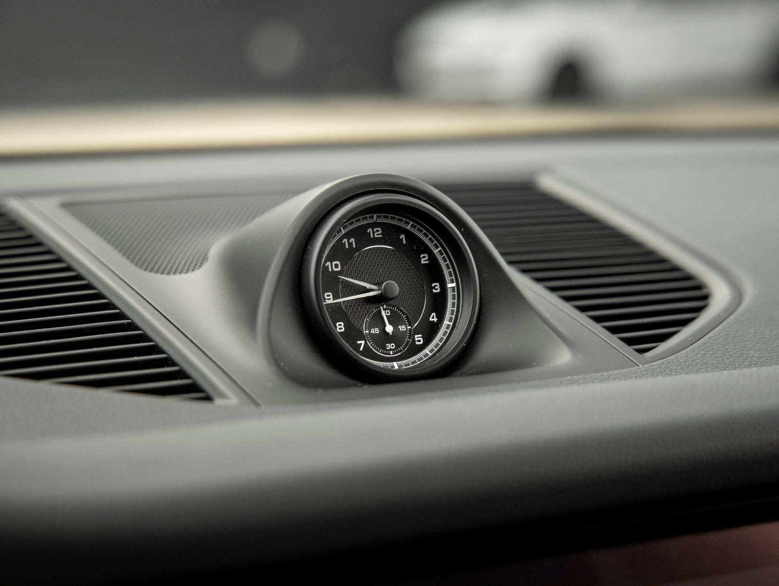 2024 Porsche Macan Macan (MY24)