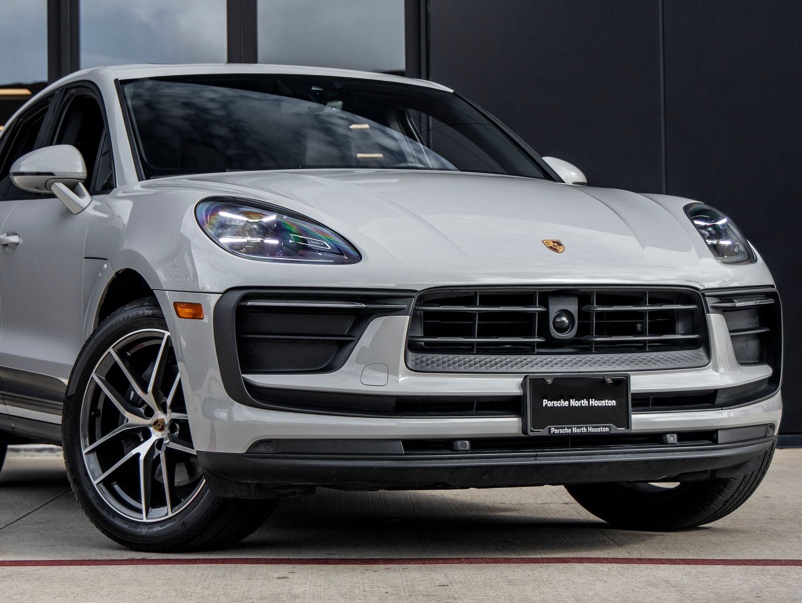 2024 Porsche Macan Macan (MY24)