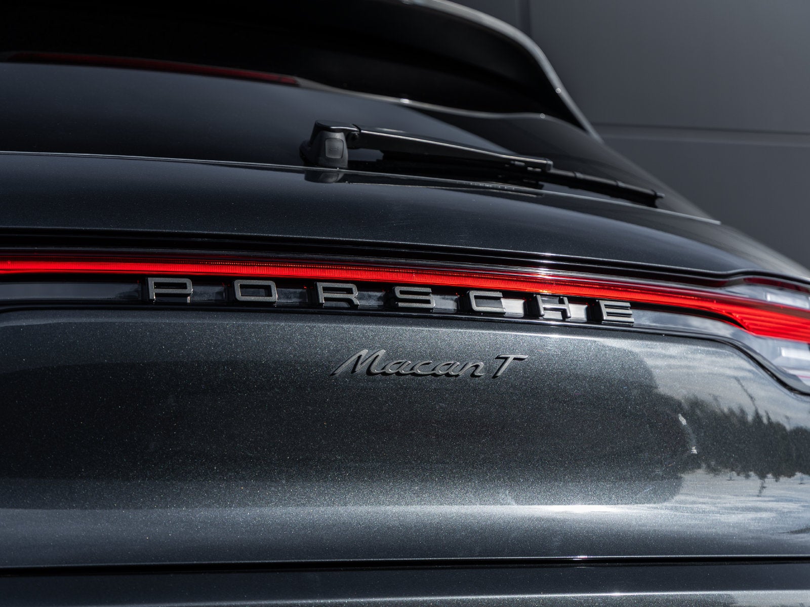 2024 Porsche Macan Macan T