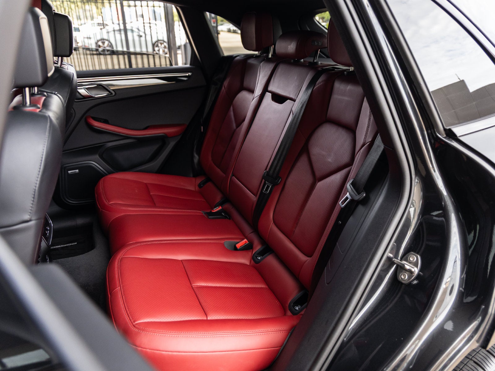 2024 Porsche Macan Macan T