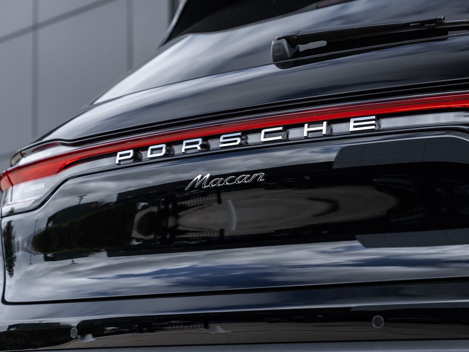 2026 Porsche Macan Macan