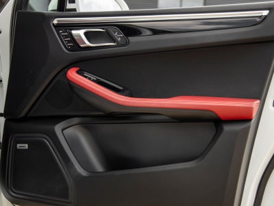 2020 Porsche Macan Macan