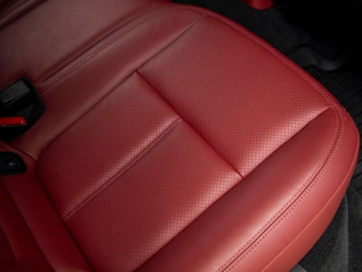 2023 Porsche Macan AWD