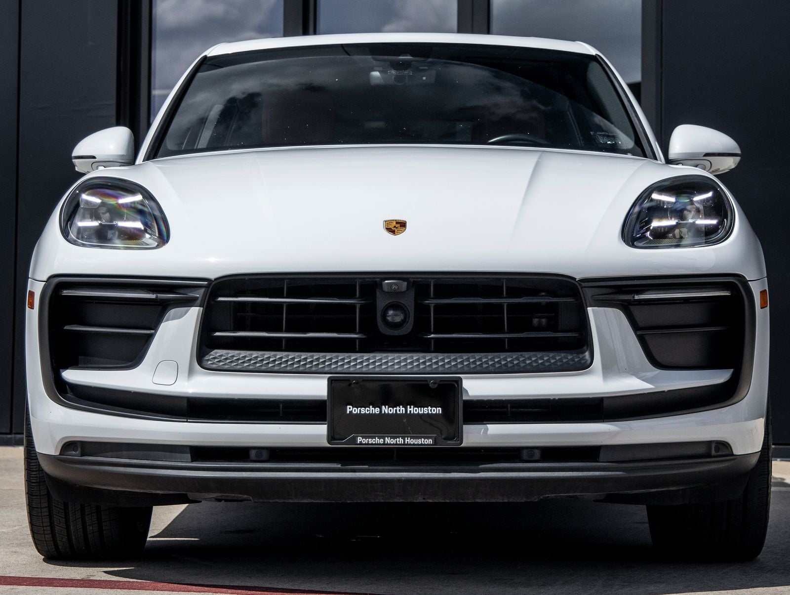 2023 Porsche Macan AWD