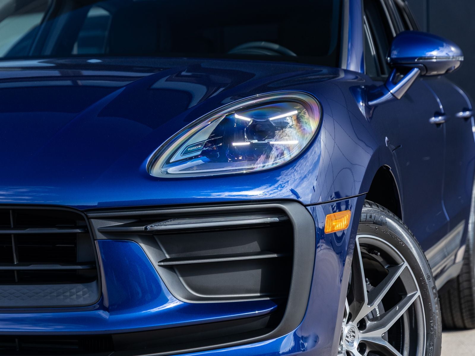 2026 Porsche Macan AWD