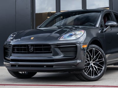 2026 Porsche Macan AWD