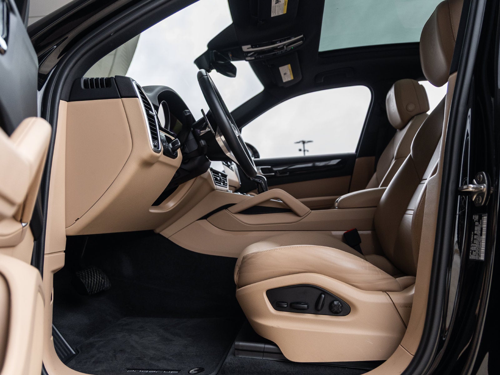 2023 Porsche Cayenne Cayenne