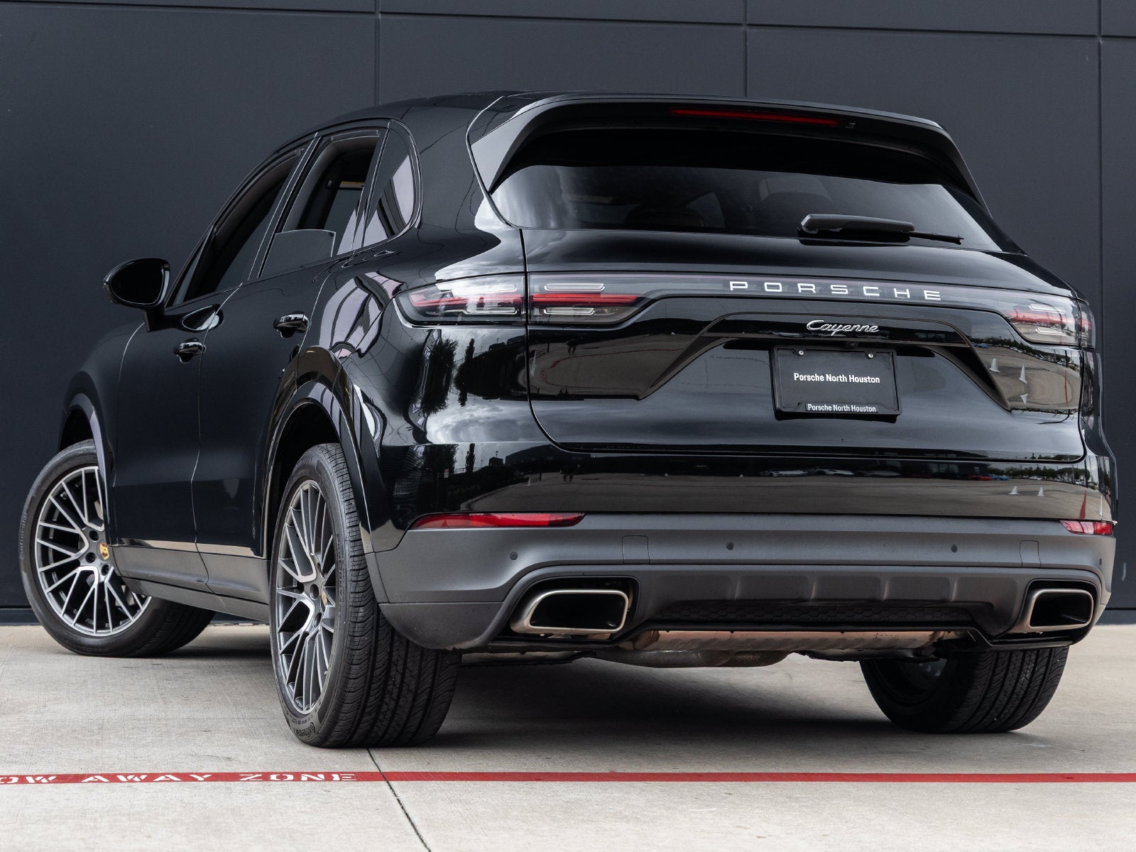 2023 Porsche Cayenne Cayenne