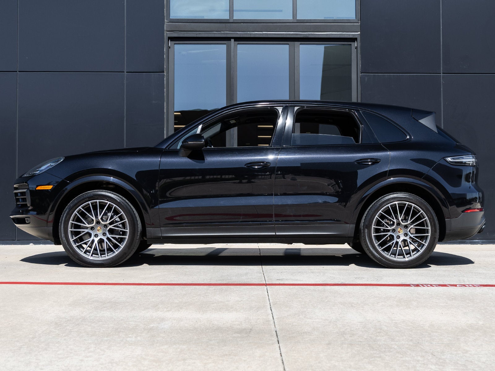 2022 Porsche Cayenne Cayenne