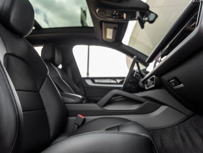 2025 Porsche Cayenne Cayenne