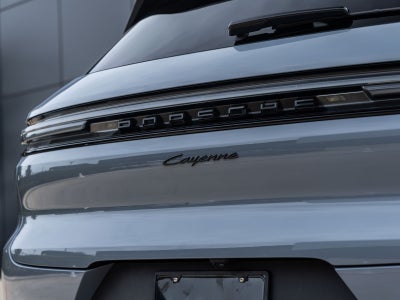 2024 Porsche Cayenne AWD