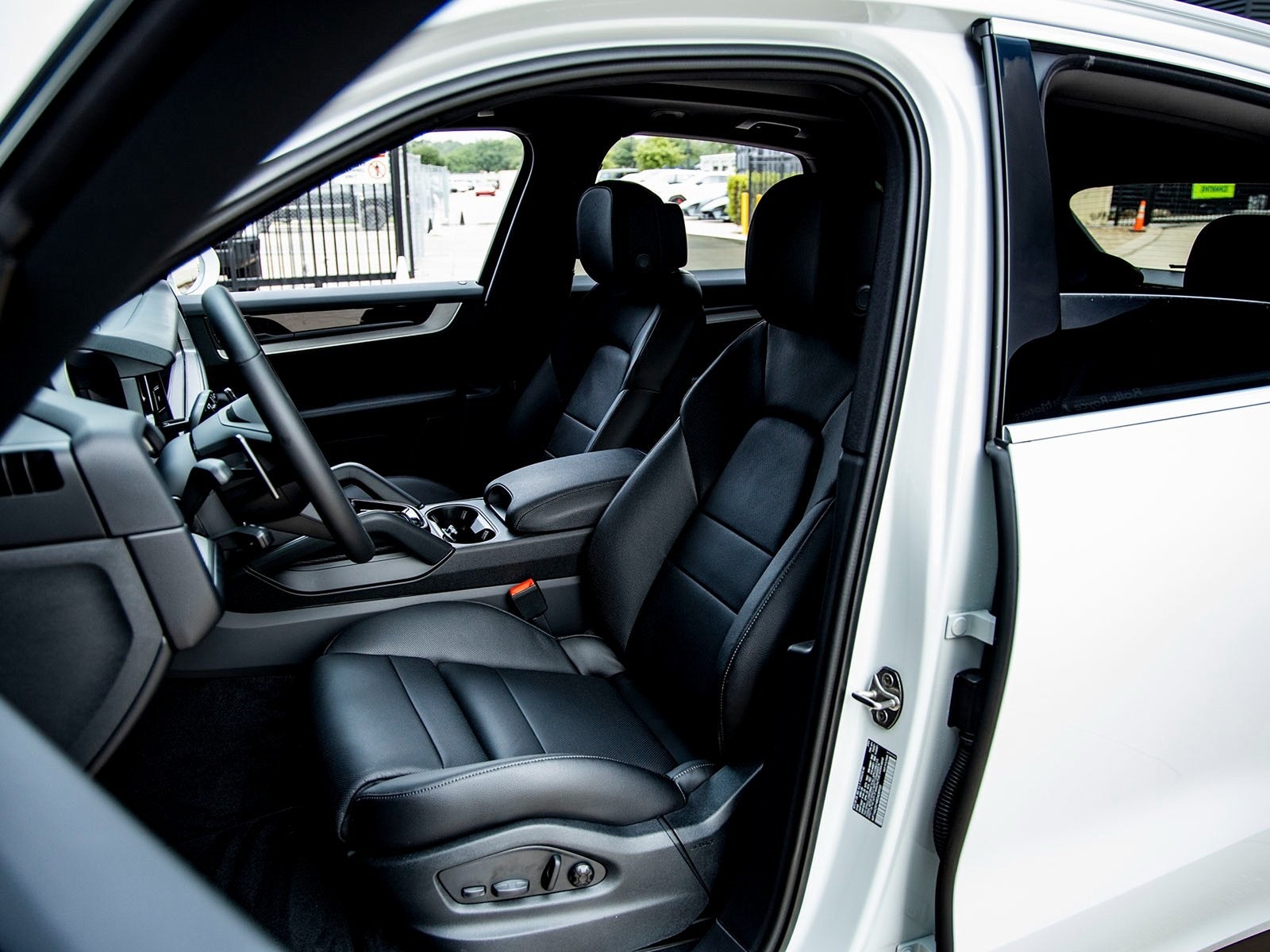 2024 Porsche Cayenne Cayenne (MY24)