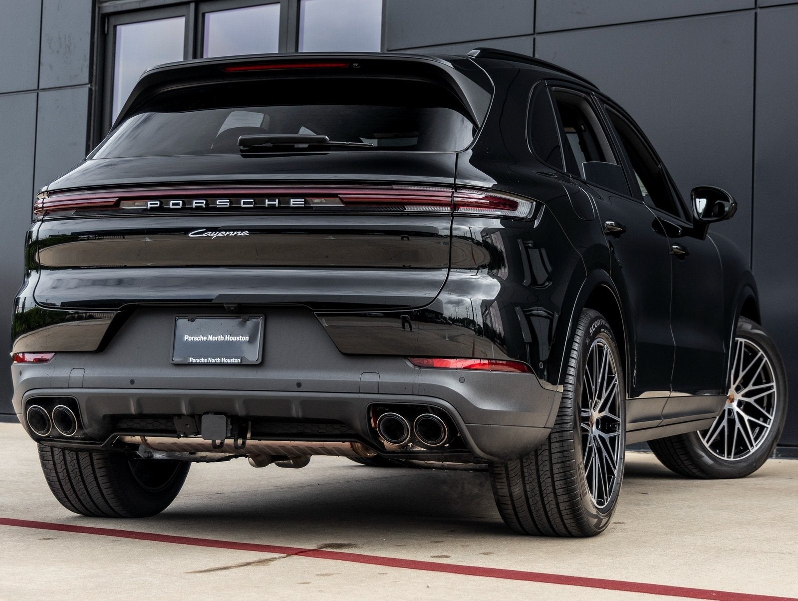 2025 Porsche Cayenne AWD