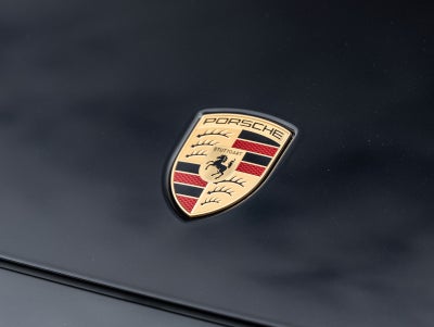 2025 Porsche Cayenne AWD