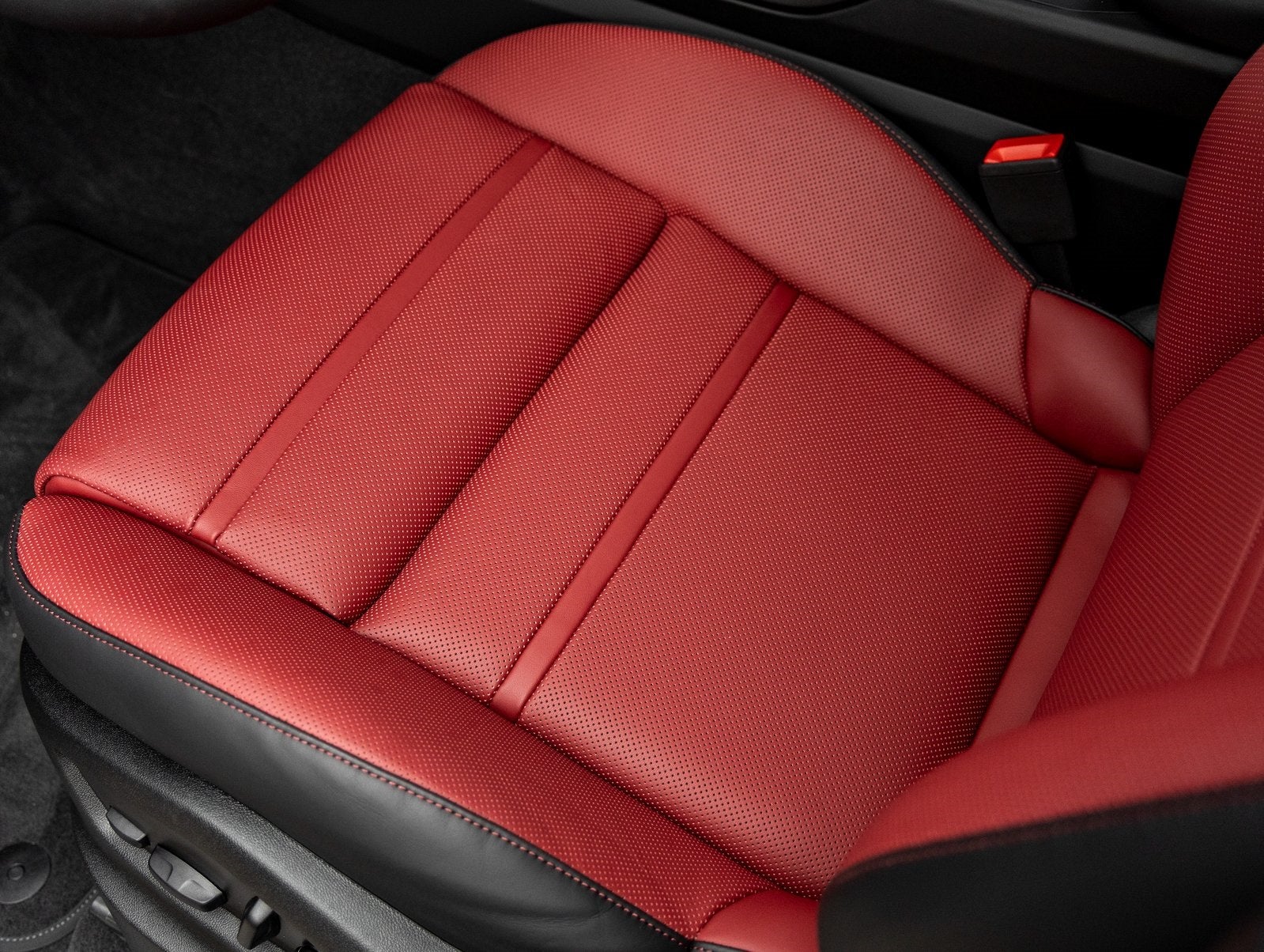 2025 Porsche Cayenne AWD