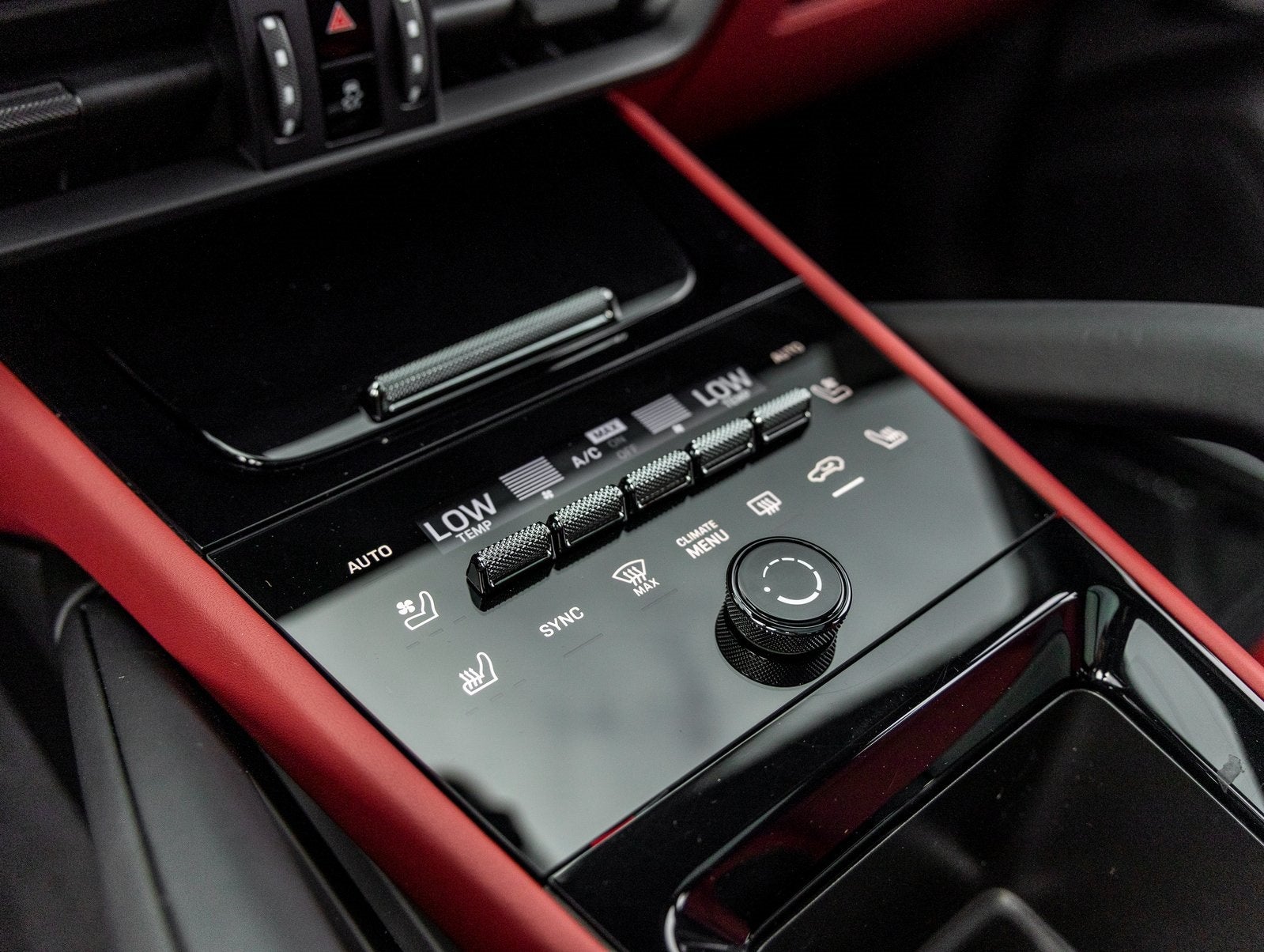 2025 Porsche Cayenne AWD