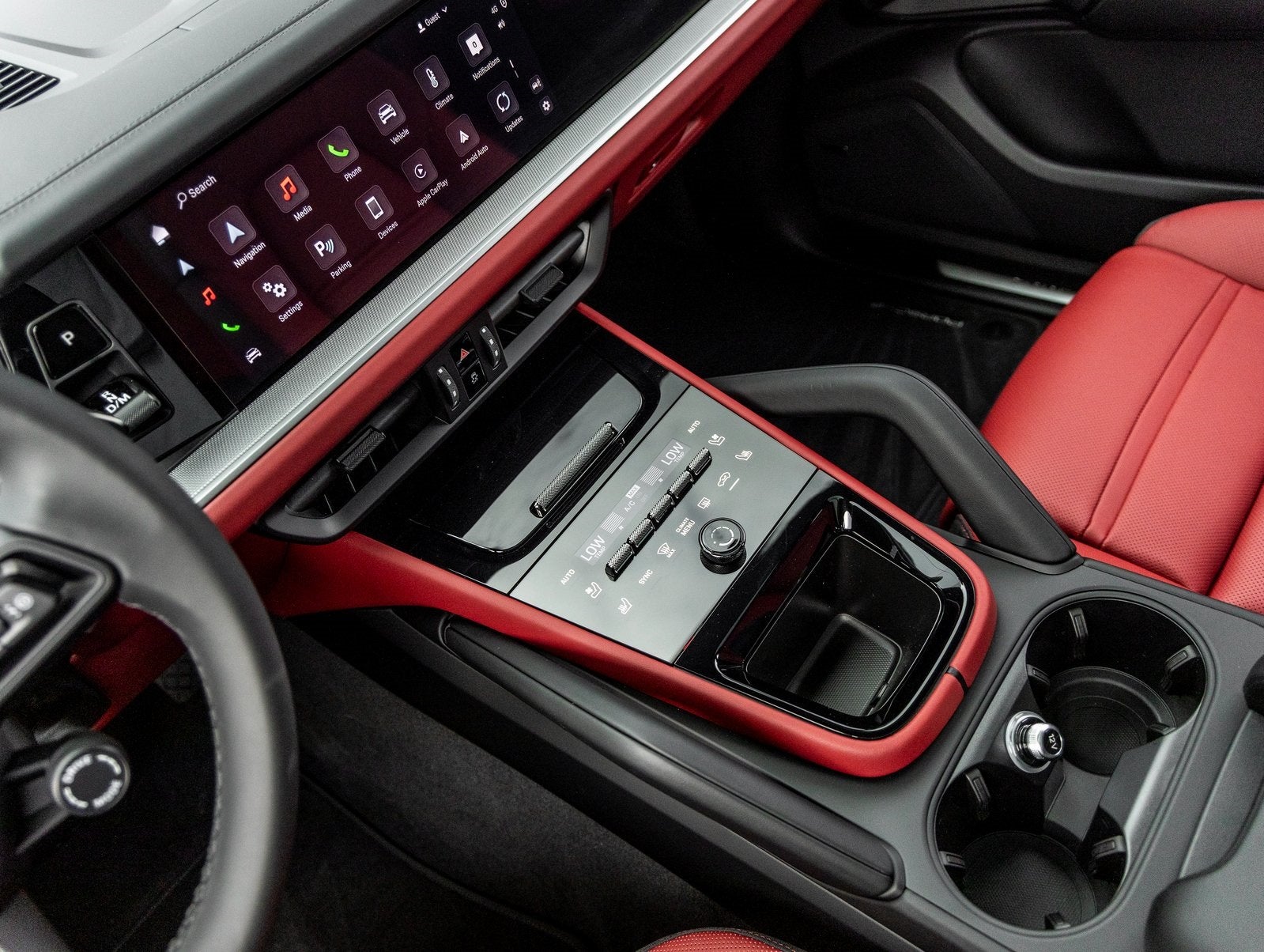 2025 Porsche Cayenne AWD