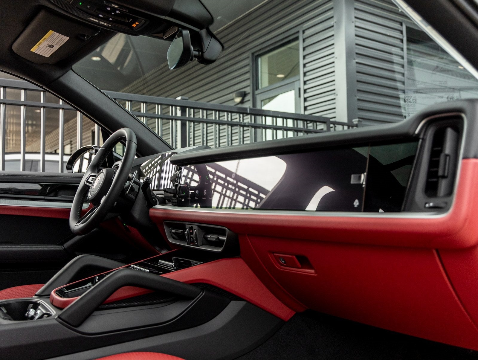 2025 Porsche Cayenne AWD