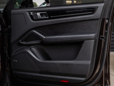 2022 Porsche Cayenne AWD